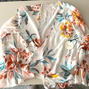 Tularosa wrap top NEW